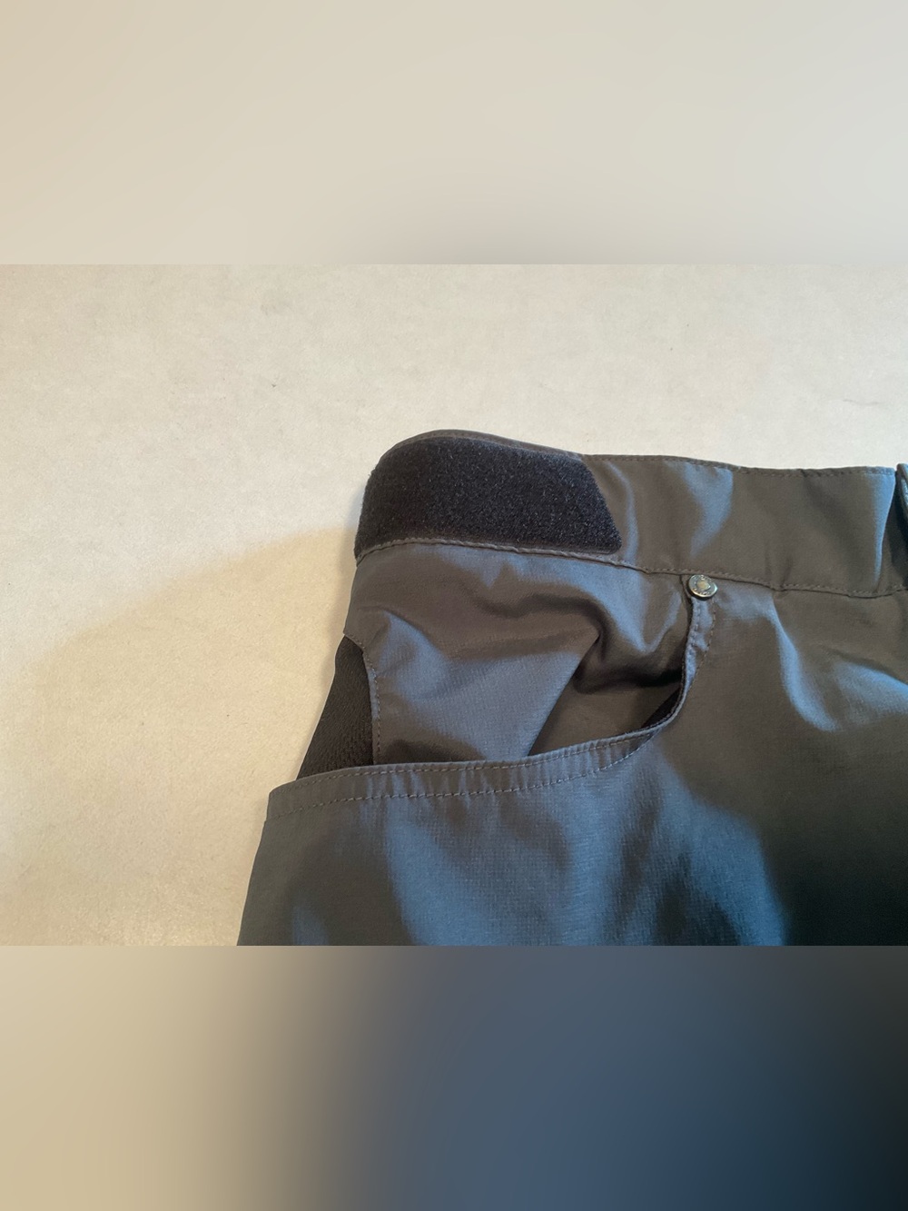 ZOIC Ether 12" Men’s Mountain Biking Shorts - Picture 7 of 15
